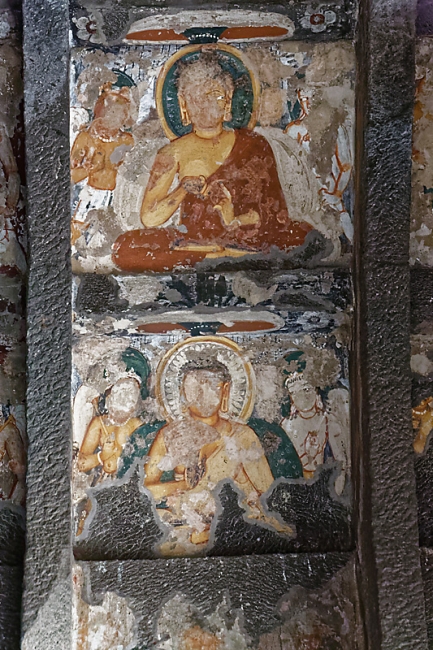 Grottes d'Ajanta-240